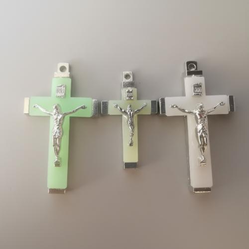 Zinklegering Cross Hangers, Zinc Alloy, met Plastic, Oversteken, plated, DIY & verschillende stijlen voor de keuze & luminated, Verkocht door PC