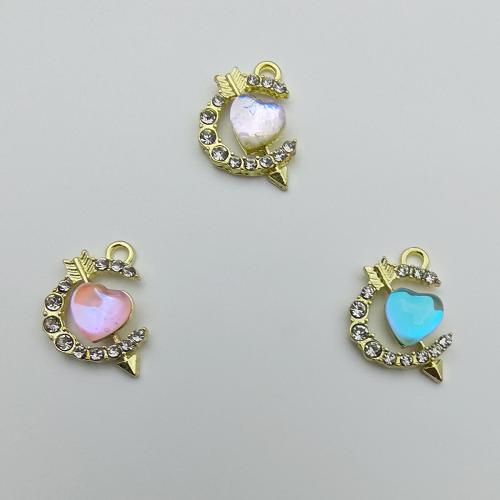 Zinc Alloy Rhinestone Pendants Heart gold color plated DIY & with rhinestone Sold By Bag