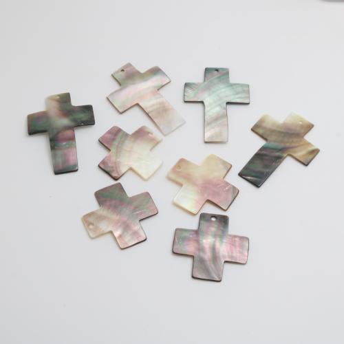 Přírodní Přívěsky Black Shell, Skořápka, Kříž, DIY & různé velikosti pro výběr, Prodáno By PC