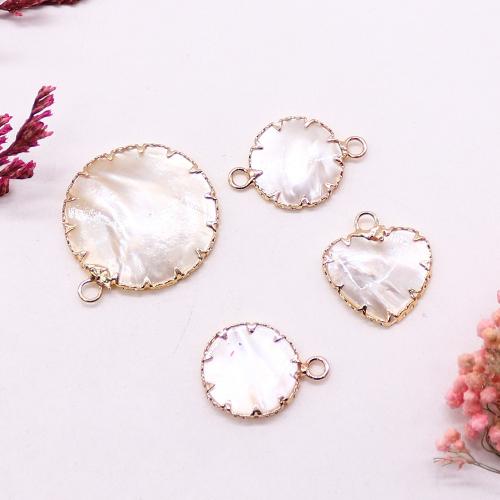 Pingentes de concha, White Lip Shell, with cobre, cromado de cor dourada, DIY & tamanho diferente para a escolha, vendido por PC