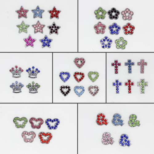 Rhinestone Zinc Alloy Pärlor, Zink Alloy, plated, DIY & olika stilar för val & med strass, Hål:Ca 8mm, Säljs av PC