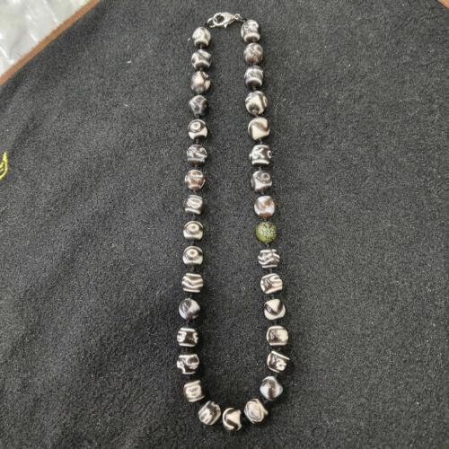 Tibetan Agate Necklace Unisex Length Approx 45 cm Sold By PC