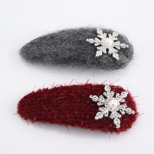 liga de zinco grampo de cabelo, with Tecido de lã & Pérolas de água doce, Floco de neve, para mulher & com strass, Mais cores pare escolha, 82x33x15mm, vendido por PC