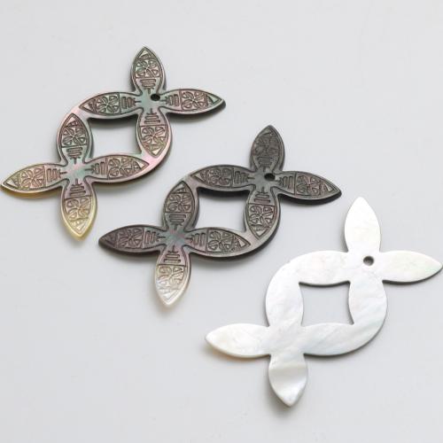 Naturlig svart Shell Halsband, Four Leaf Clover, Sned, DIY, 39.20x20.60mm, Säljs av PC