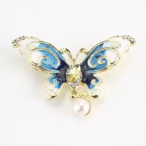 Zinc Alloy Broche, met Zoetwater Parel, Vlinder, gold plated, voor vrouw & glazuur & met strass, 39x50x9mm, Verkocht door PC