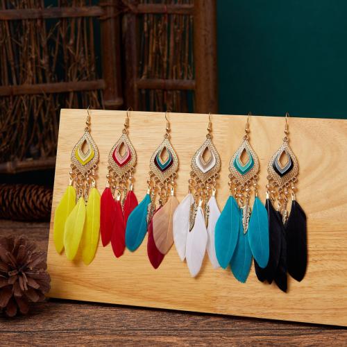 pluma Pendientes con Colgantes, con aleación de zinc, chapado, estilo popular & para mujer & esmalte & con diamantes de imitación, más colores para la opción, 130x30mm, 12parespareja/Grupo, Vendido por Grupo