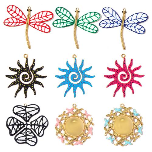 Colgantes Titanium, Partículas de acero, chapado, Bricolaje & diferentes estilos para la opción & esmalte, más colores para la opción, 3PCs/Bolsa, Vendido por Bolsa