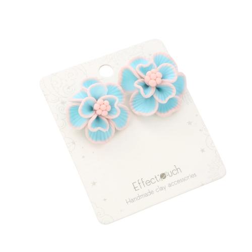argile de polymère boucle d oreille dormeuse, fleur, bijoux de mode & pour femme, bleu ciel, earring size 25x25mm, needle length 12mm, Vendu par paire