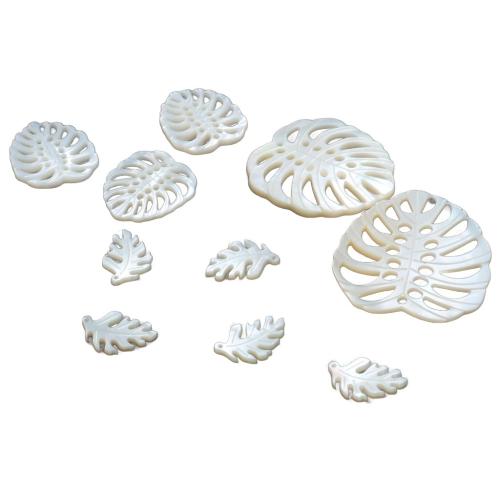 Natural White Shell Pendler, Carved, du kan DIY & forskellige stilarter for valg, flere farver til valg, Solgt af PC